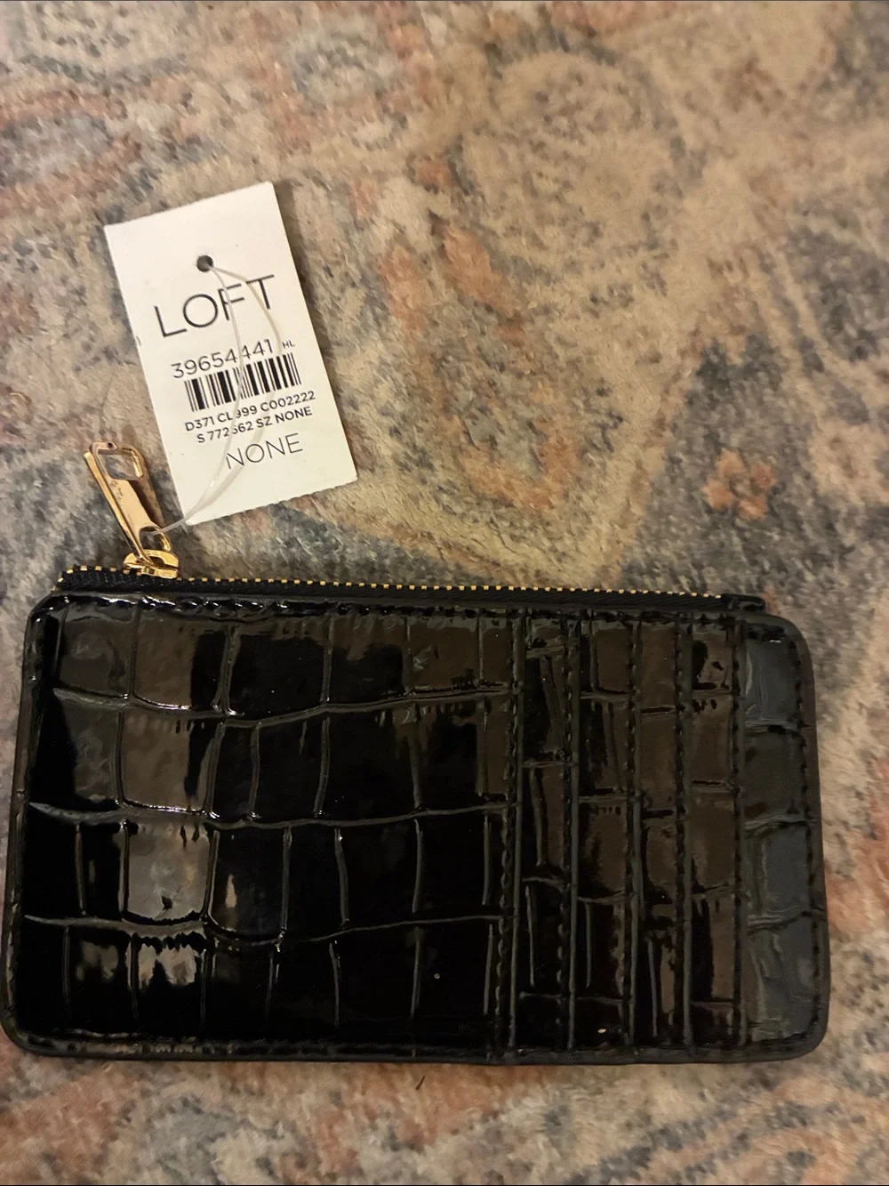 LOFT Black Croc-Embossed‎ Patent Zip Card Case